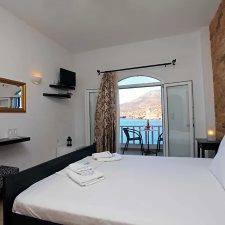 Maistrali בית הארחה Síkinos