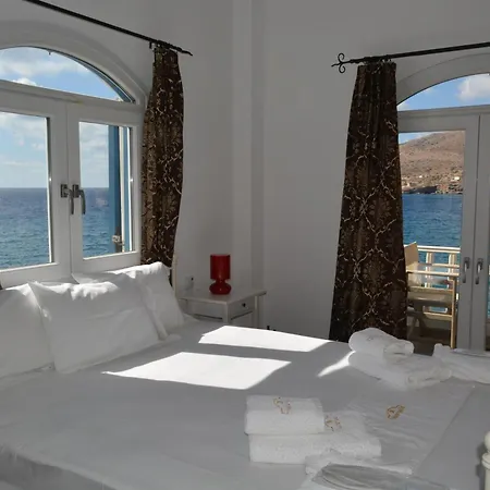 Maistrali בית הארחה 4*