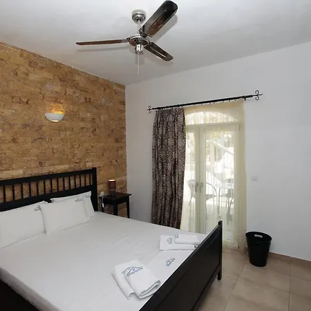 בית הארחה Maistrali 4*